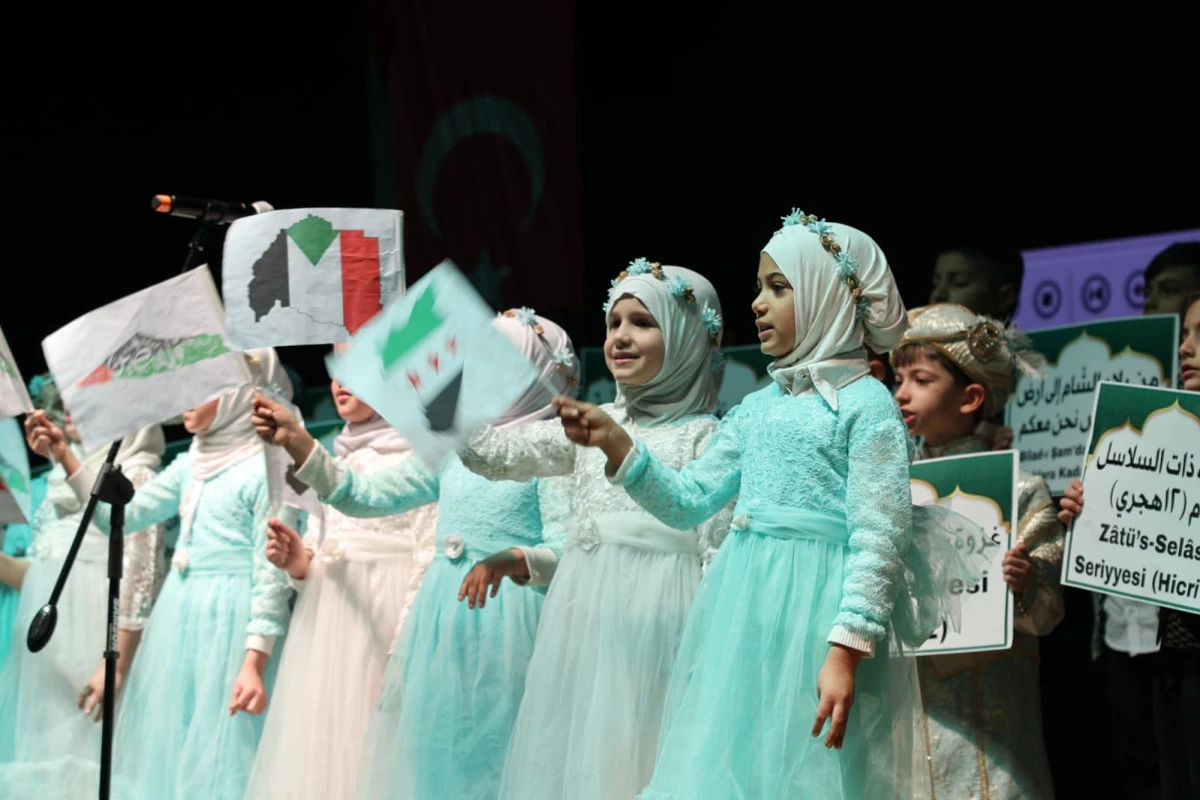  100 Öğrenciye İcazet: 33 Öğrenci Hafızlık Belgesini Aldı