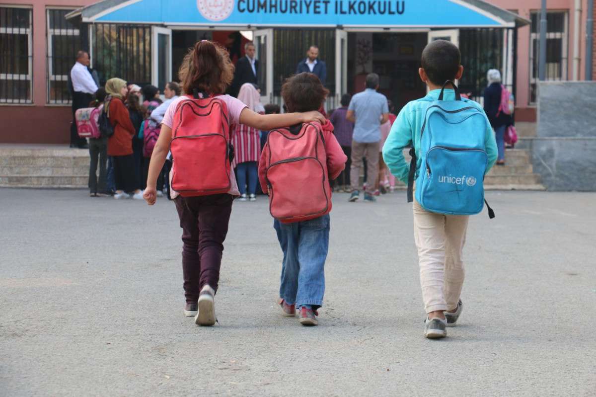 4 BİNİN ÜZERİNDE ÇOCUĞUN OKULA DEVAMI SAĞLANDI