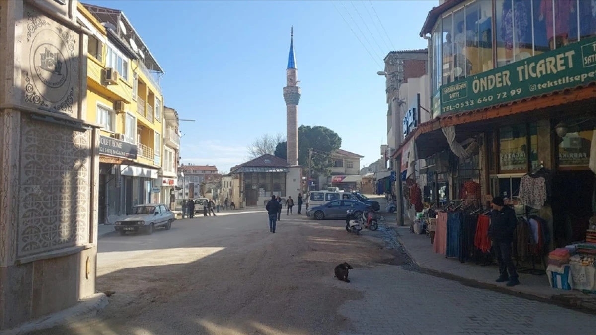 5,1 b&uuml;y&uuml;kl&uuml;ğ&uuml;nde deprem