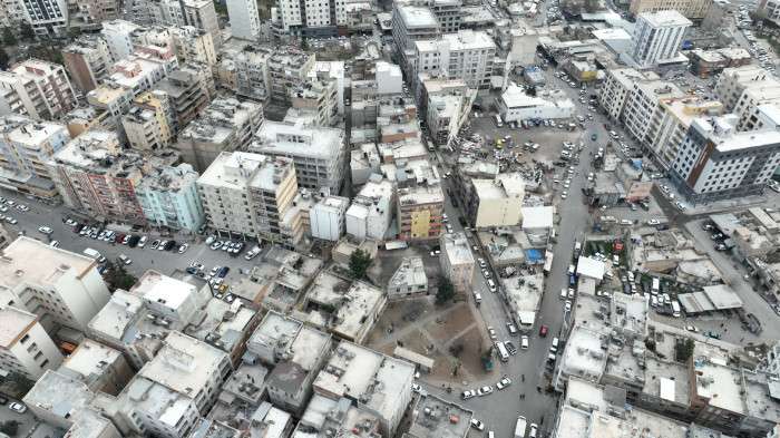 59 YAPI YIKILARAK 25 METRE GENİŞLİĞİNDE YOL AÇILACAK