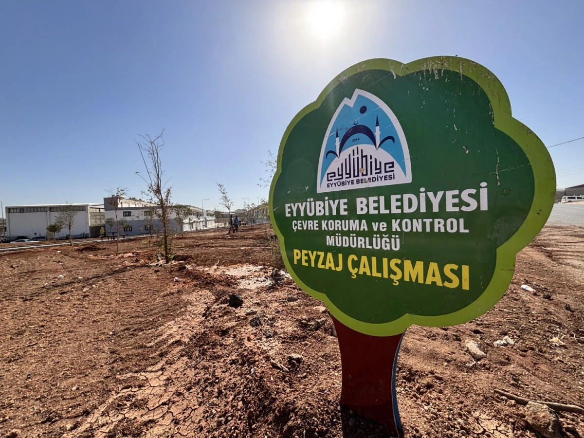 Ayakkabıcılar Sitesi Parkı Tamamlanıyor