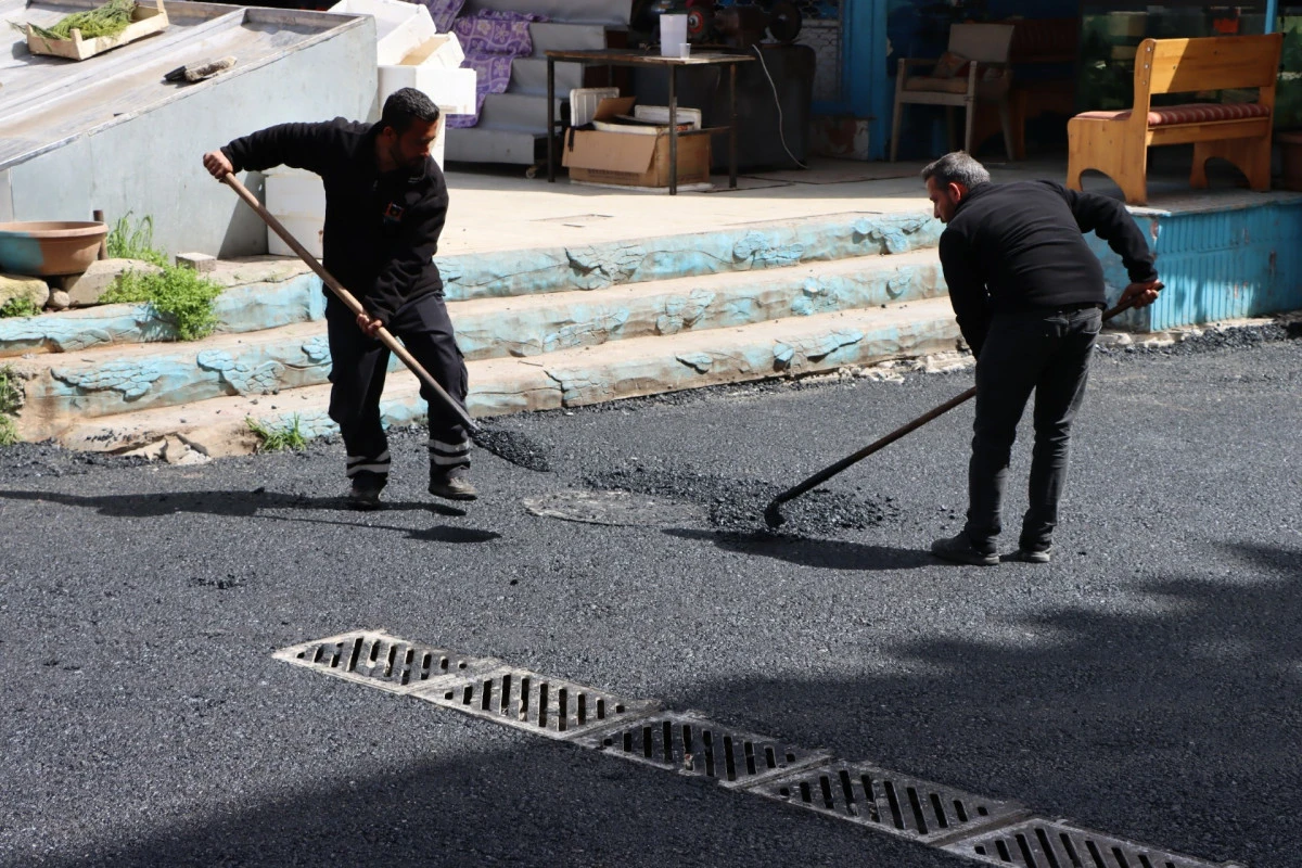 BAMYASUYU MAHALLESİ'NDE ASFALT &Ccedil;ALIŞMALARI TAMAMLANDI