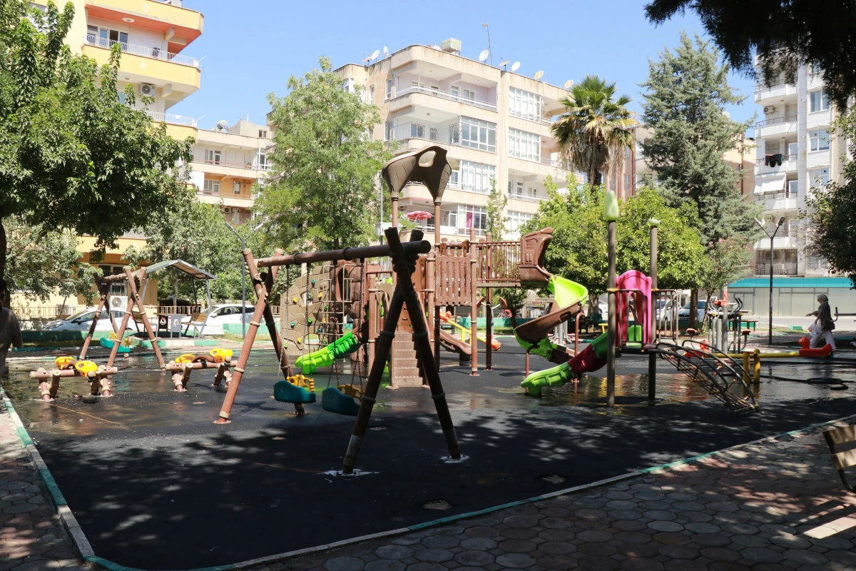 BAŞKAN CANPOLAT’TAN PARKLARA YENİLEME TALİMATI: HALİLİYE’DE DEĞİŞİM SÜRÜYOR