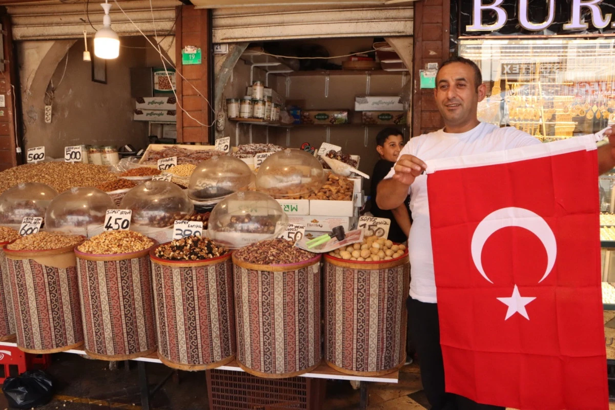 BAŞKAN GÜLPINAR; “TÜRKİYE OLARAK TARİHİ ANLARA ŞAHİTLİK EDİYORUZ”