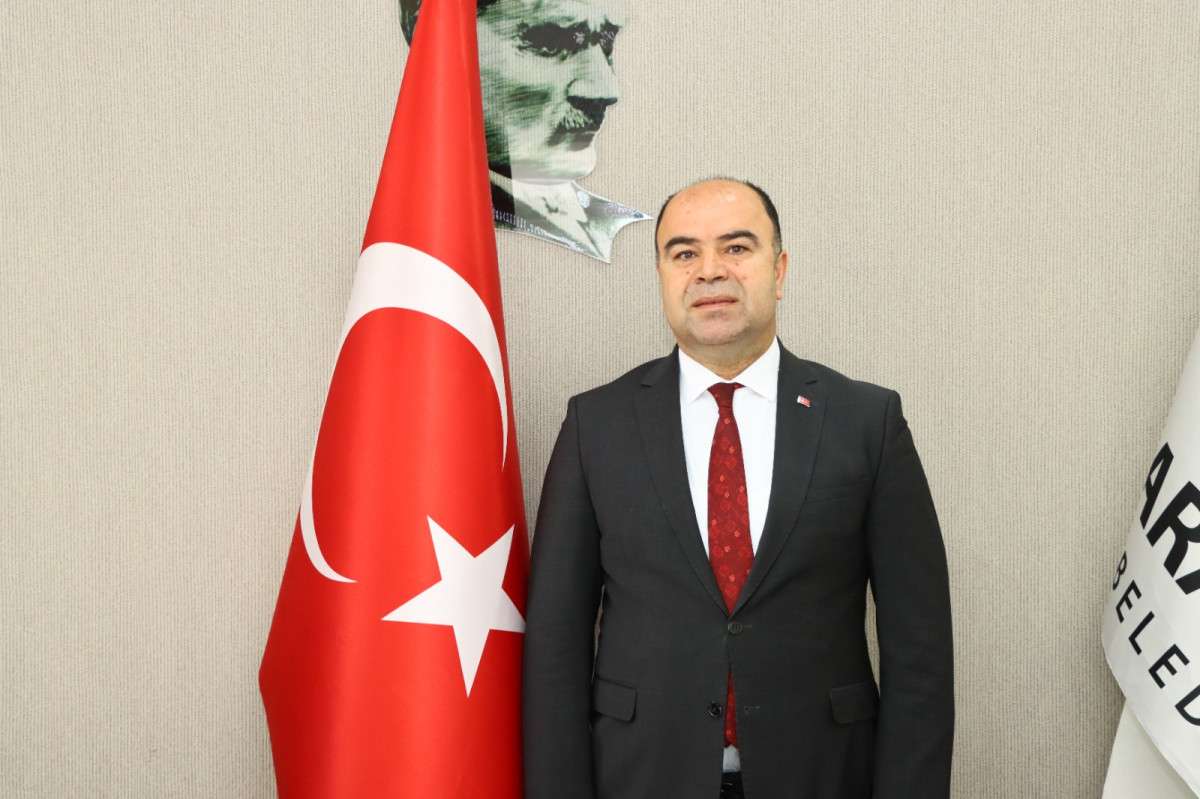 BAŞKAN NİHAT ÇİFTÇİ'DEN 23 NİSAN MESAJI