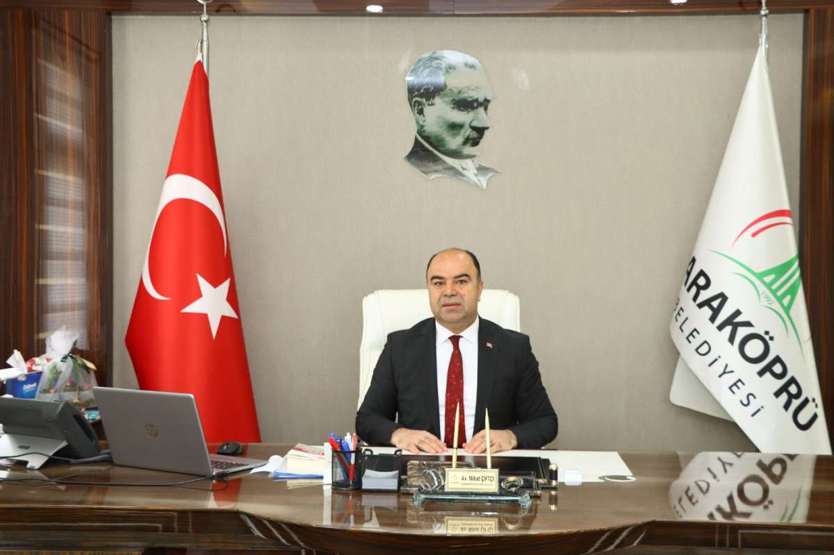 BAŞKAN NİHAT ÇİFTÇİ'DEN KADİR GECESİ MESAJI