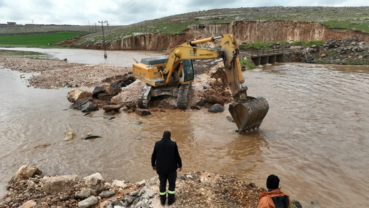 B&Uuml;Y&Uuml;KŞEHİR, VİRANŞEHİR&rsquo;DE SELİN YARALARINI SARIYOR