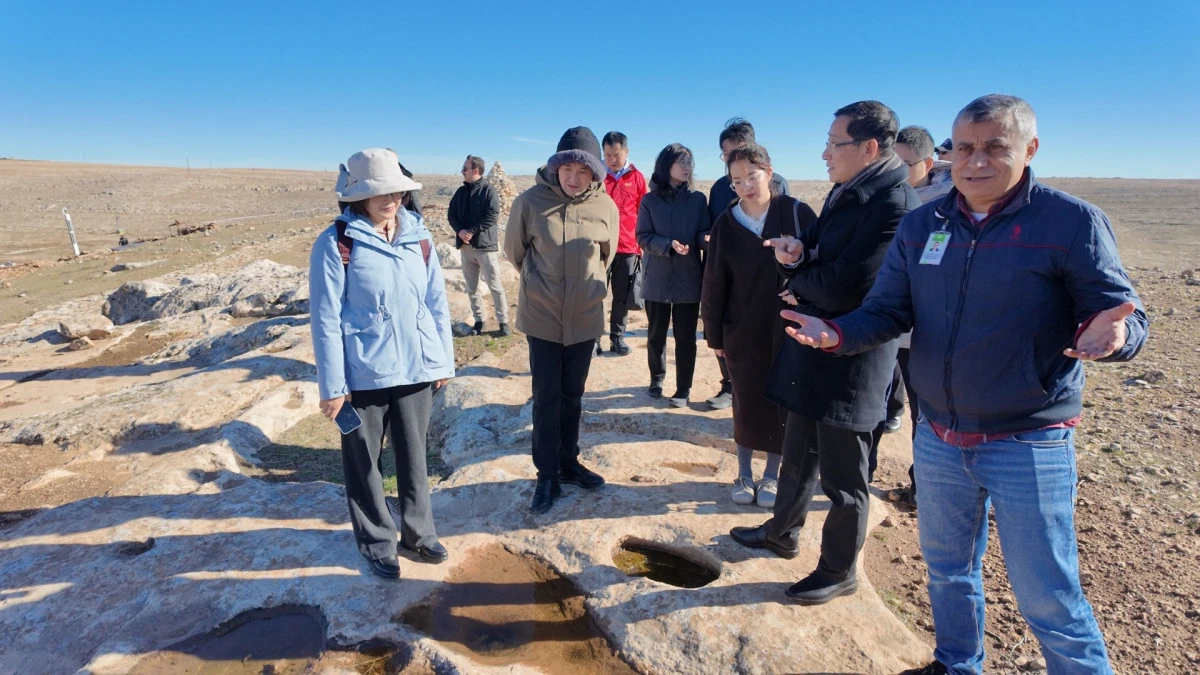 &Ccedil;İNLİ K&Uuml;LT&Uuml;R VE TURİZM HEYETİNDEN ŞANLIURFA&rsquo;YA TARİHİ ZİYARET