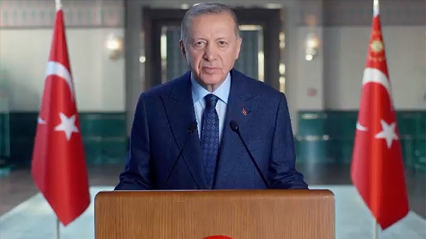 Cumhurbaşkanı Erdoğan: THY yaklaşık 16 milyar dolarlık hizmet ihracatıyla bu alandaki liderliğini perçinlemiştir