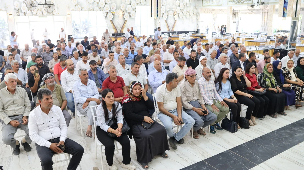 DEM Parti'den Pirsûs'ta çiftçi buluşması: Üreticinin yanındayız 