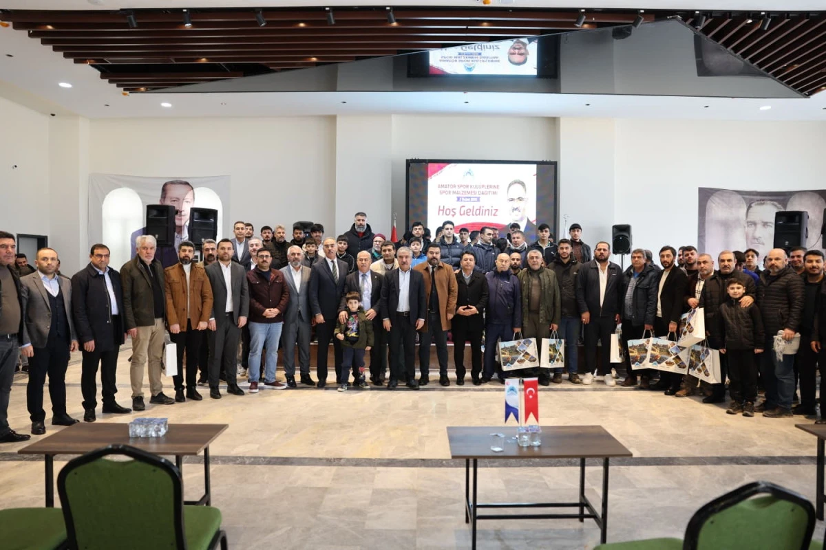 Eyy&uuml;biye Belediyesi&rsquo;nden Amat&ouml;r Spor Kul&uuml;plerine &Ouml;nemli Destek