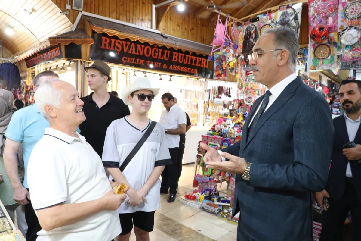 Eyyübiye’de Her Vatandaşın Talebi Tek Tek Dinleniyor