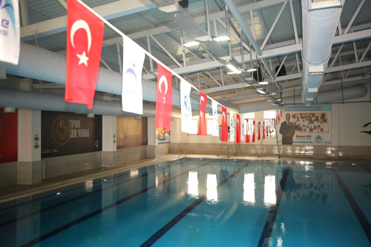 Eyyübiye’de Yüzme Havuzu Sezonu Başlıyor
