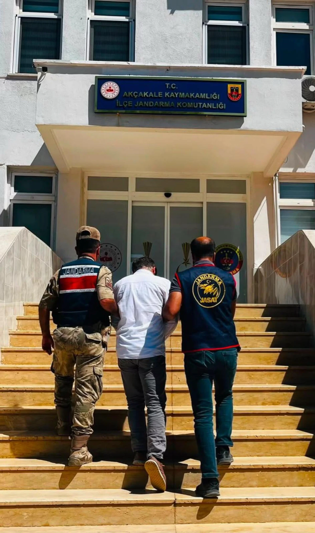 FET&Ouml; H&uuml;k&uuml;ml&uuml;s&uuml; Ak&ccedil;akale'de Yakalandı
