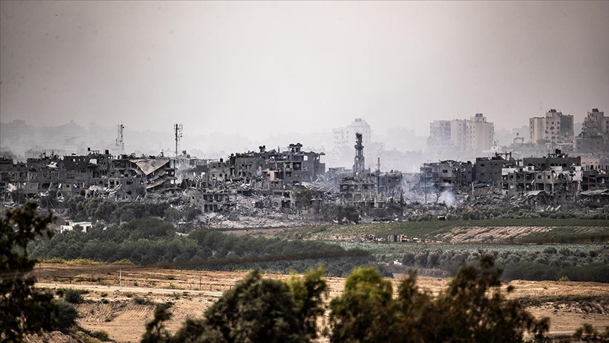 İsrail'in Gazze'ye yönelik saldırılarında tamamen yıkılan konut sayısı 32 bin oldu