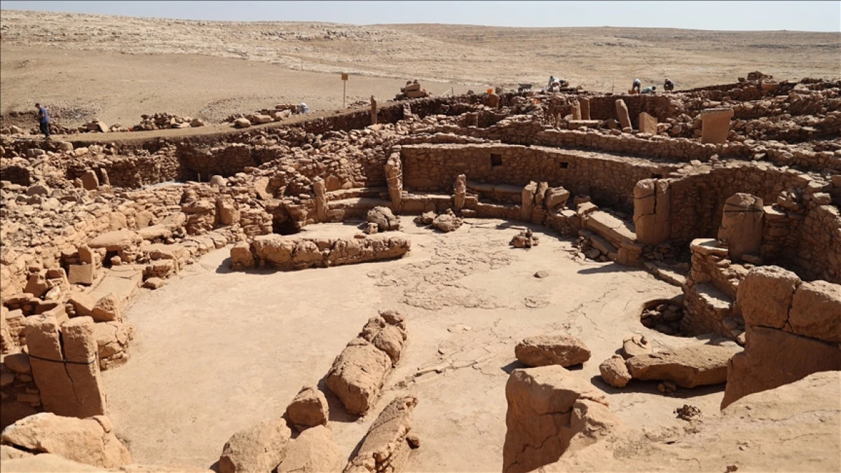 Karahantepe kazıları 12 bin yıllık yerleşim geleneğini gün yüzüne çıkarıyor