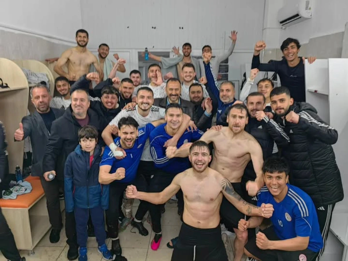 KARAK&Ouml;PR&Uuml; BELEDİYESPOR, 3 PUANI ALDI GELDİ