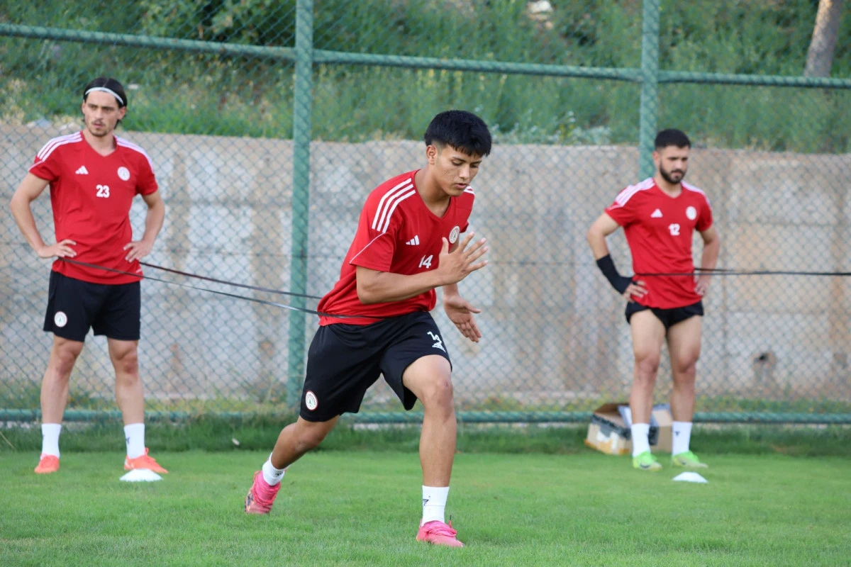 KARAK&Ouml;PR&Uuml; BELEDİYESPOR YENİ SEZONA HAZIRLANIYOR