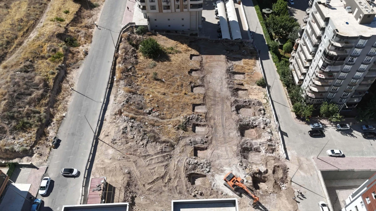 KARAKÖPRÜ'YE YENİ SEMT PAZARI KAZANDIRILIYOR
