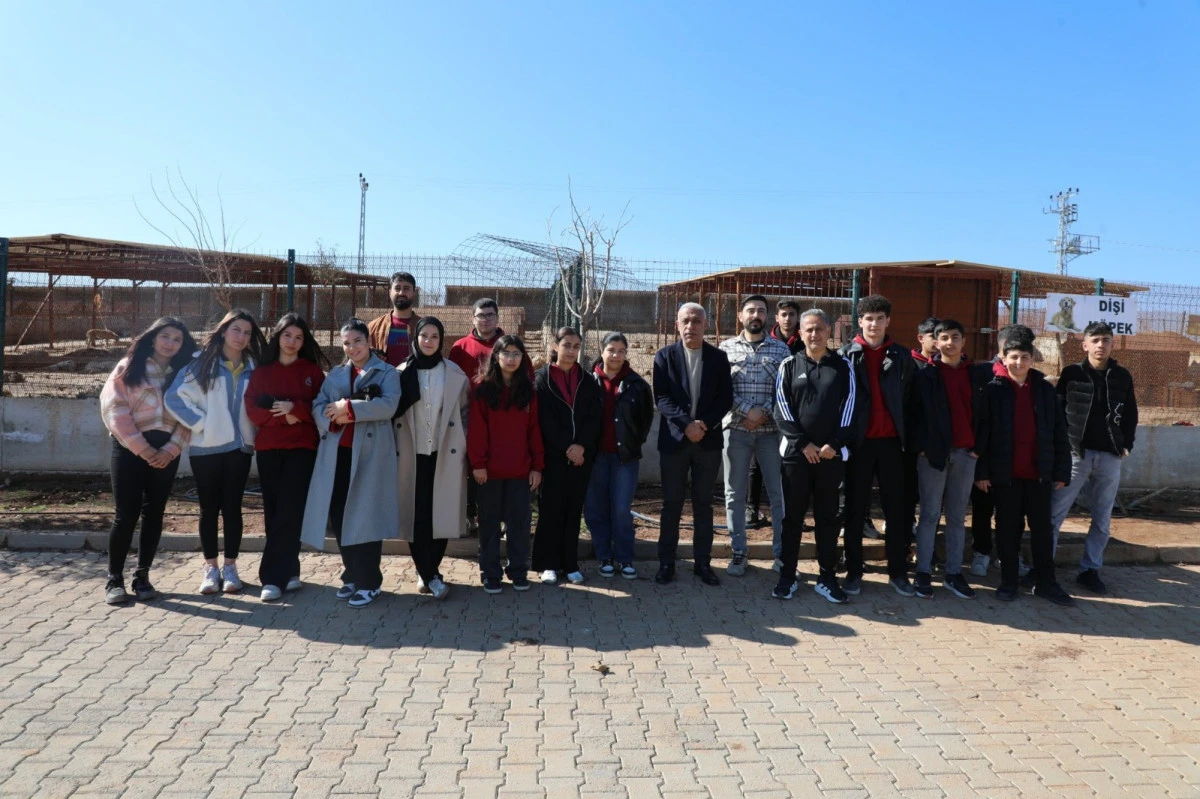 &Ouml;ğrencilerden Bakımevine Tam Not