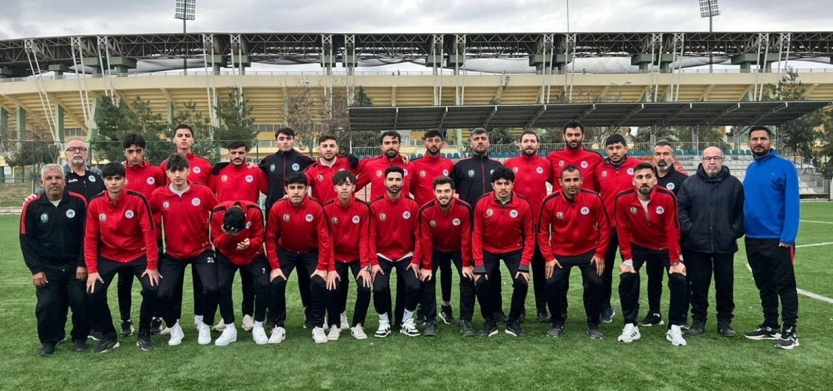 PLAY-OFF ŞAMPİYONU BİRECİK BELEDİYESPOR  