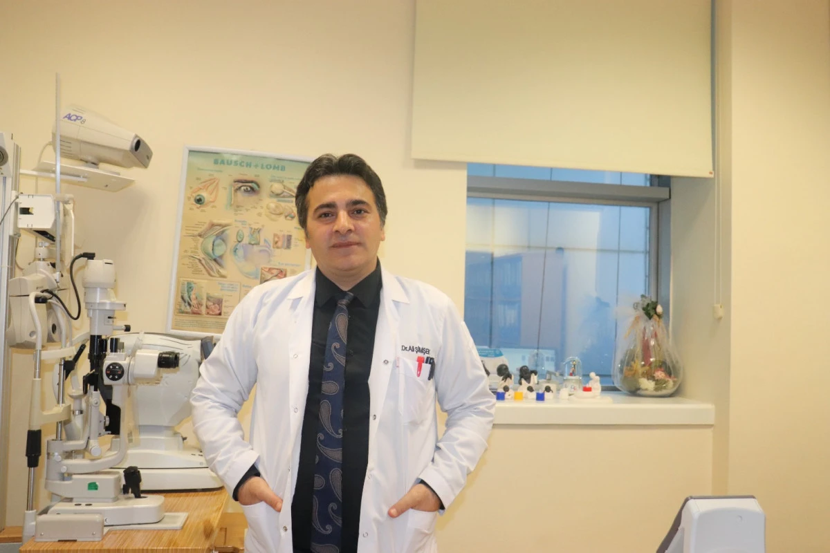 Prof. Dr. Ali Şimşek'ten &Ouml;rnek Karar: &Ouml;zel Muayene ve Ameliyatlar &Uuml;cretsiz Olacak
