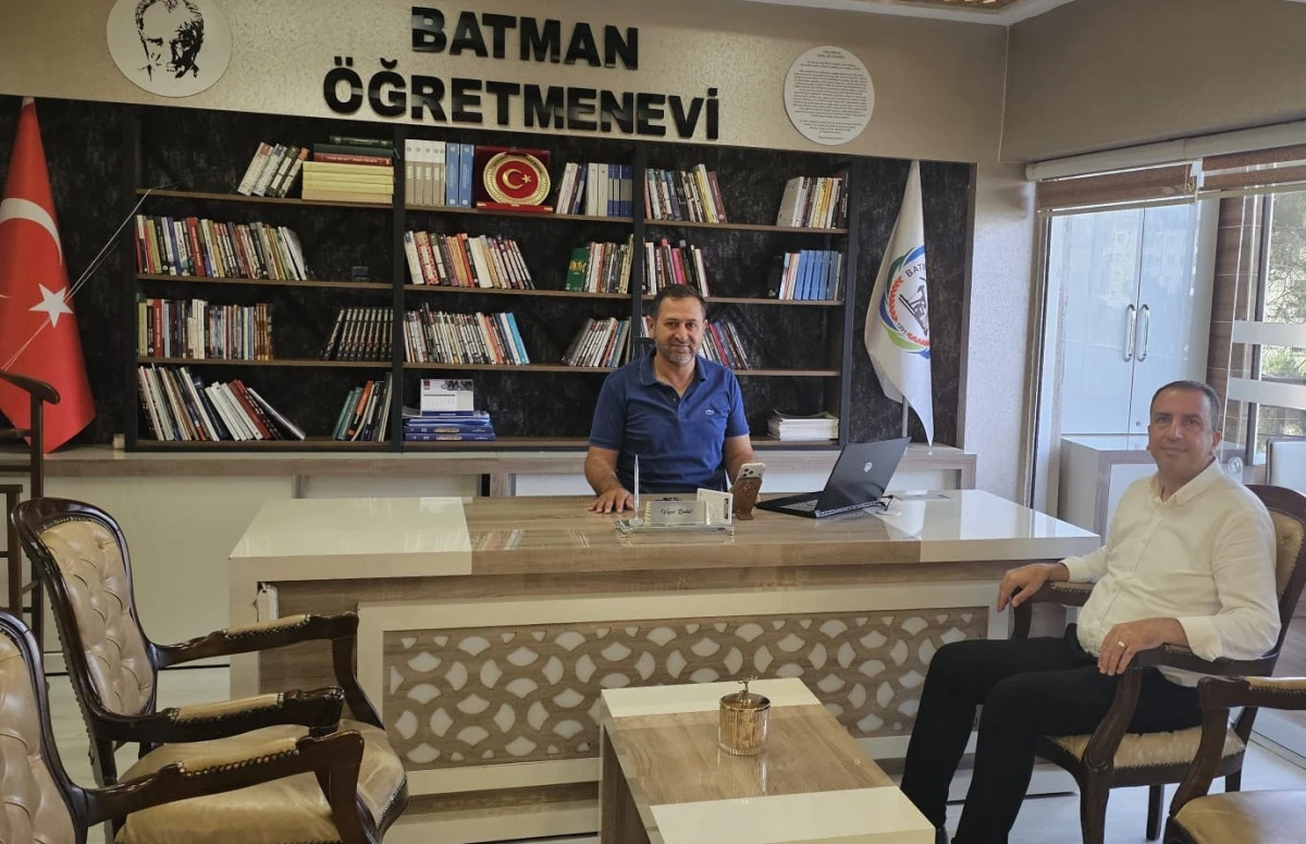 Şahban Kılı&ccedil;&rsquo;tan Batman &Ouml;ğretmenevi M&uuml;d&uuml;r&uuml; Veysi Bulut&rsquo;a Ziyaret