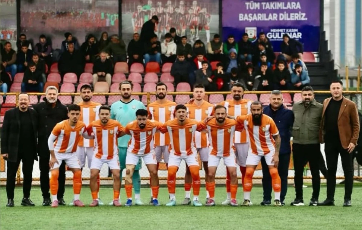 ŞAMPİYONLAR DİREK KATILMALI  