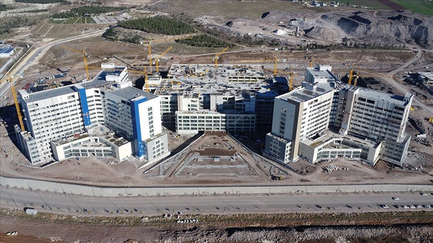 Şanlıurfa Şehir Hastanesi inşaatının yüzde 54'ü tamamlandı 