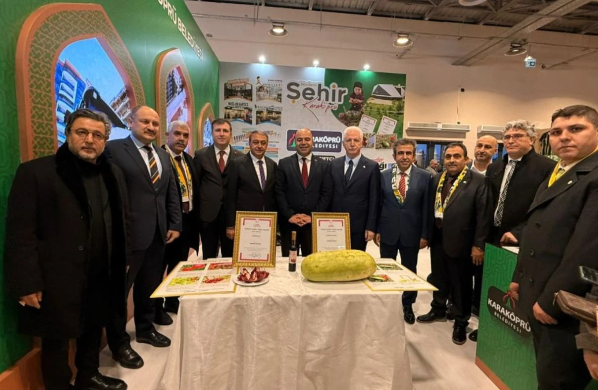 İstanbul Urfa Dernekler Konfederasyonu&rsquo;nun Organize Ettiği Şanlıurfa Tanıtım G&uuml;nleri İstanbul&rsquo;da Kapılarını A&ccedil;tı