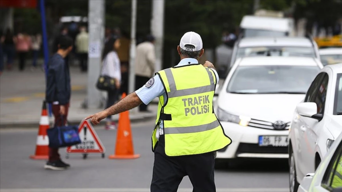 Trafik cezalarının artırılmasına yönelik düzenlemeleri de içeren kanun teklifi, TBMM Adalet Komisyonunda kabul edildi
