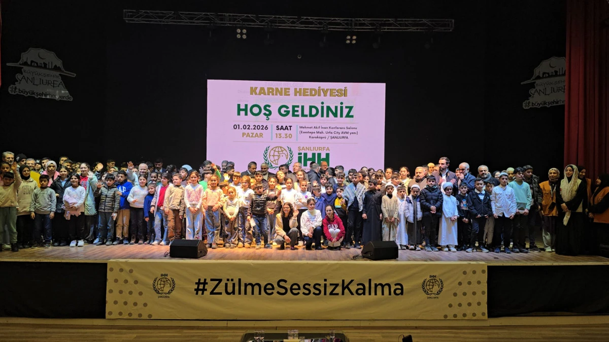 URFA İHH&rsquo;DAN BAŞARILI 190 YETİME KARNE HEDİYESİ
