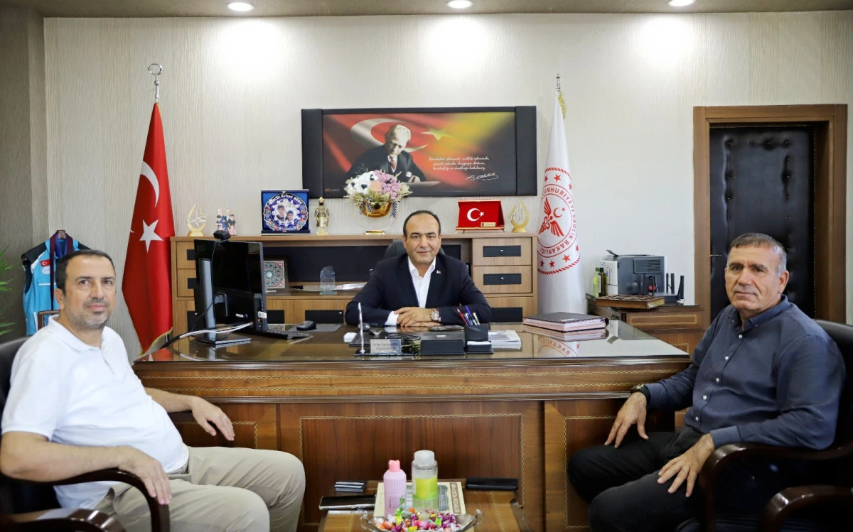 Yeniurfa Gazetesi’nden İl Sağlık Müdürü’ne Ziyaret